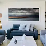 Wonderful 2Br With Impressive View